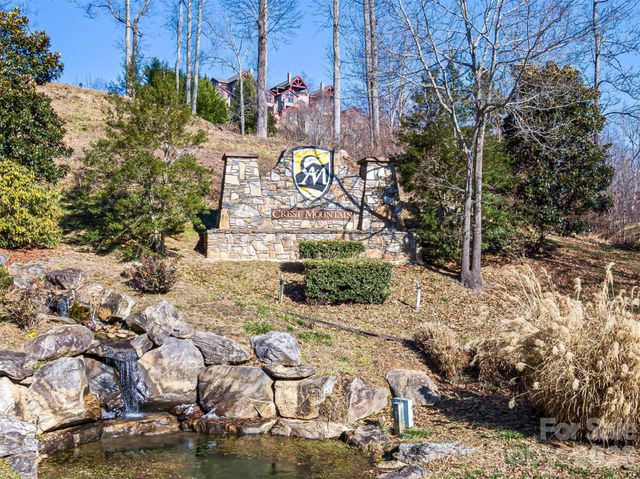 92 Chimney Crest Drive, Asheville, NC 28806
