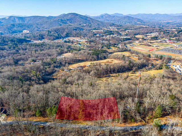 92 Chimney Crest Drive, Asheville, NC 28806