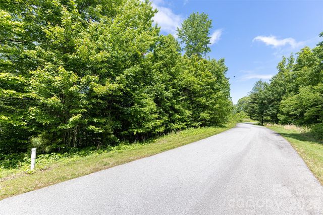 92 Chimney Crest Drive, Asheville, NC 28806