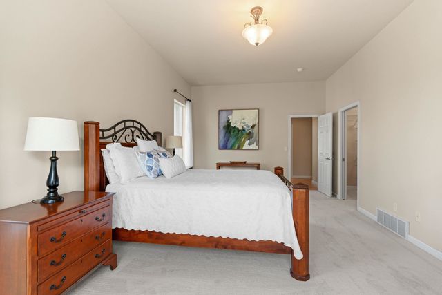 102 N Lindeblad Ln, Liberty Lake, WA 99019