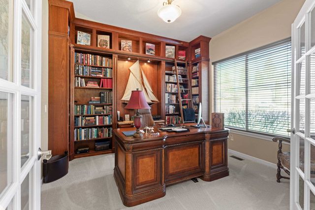 102 N Lindeblad Ln, Liberty Lake, WA 99019