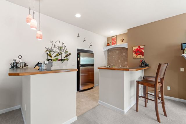 102 N Lindeblad Ln, Liberty Lake, WA 99019