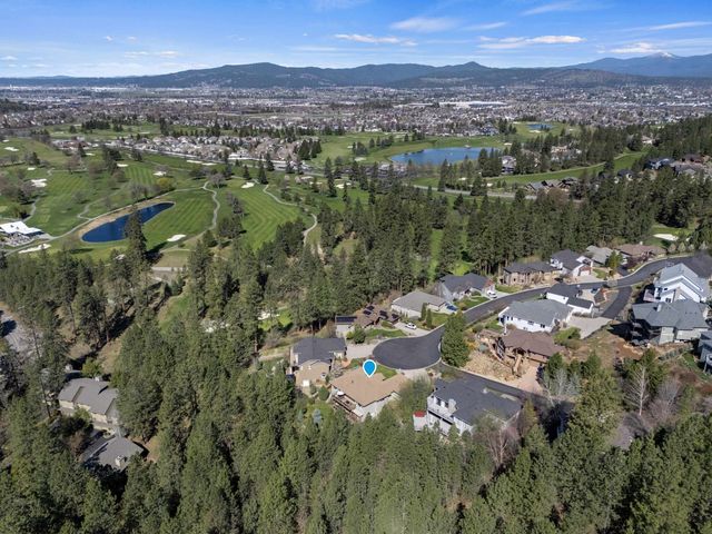 102 N Lindeblad Ln, Liberty Lake, WA 99019