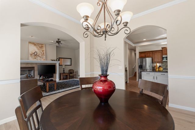 102 N Lindeblad Ln, Liberty Lake, WA 99019