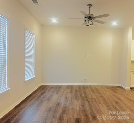 5810 Coulee Lane, Charlotte, NC 28215