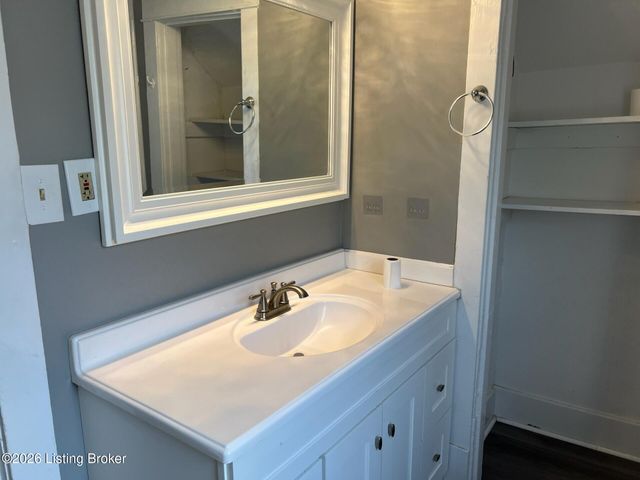 1532 S Shelby St, Louisville, KY 40217