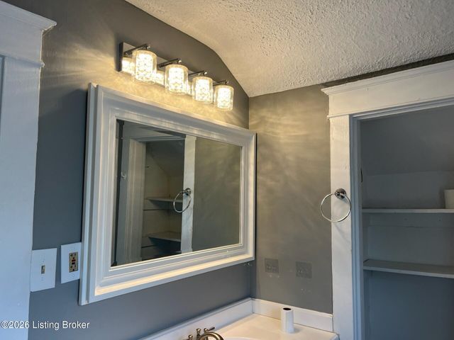 1532 S Shelby St, Louisville, KY 40217