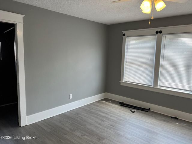 1532 S Shelby St, Louisville, KY 40217