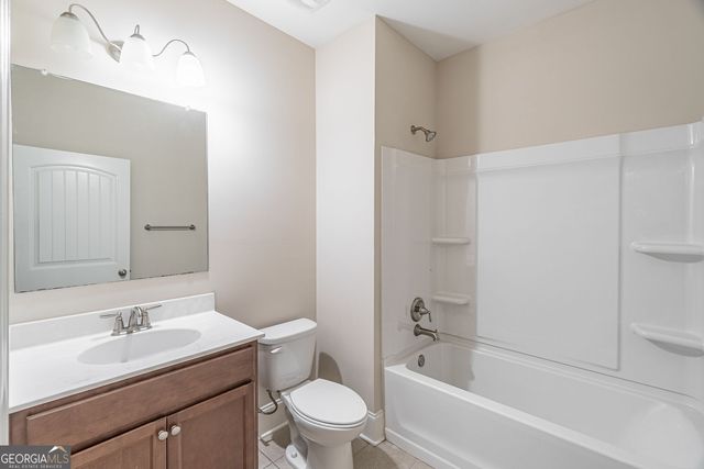 4769 Bogan Meadows Drive, Buford, GA 30519