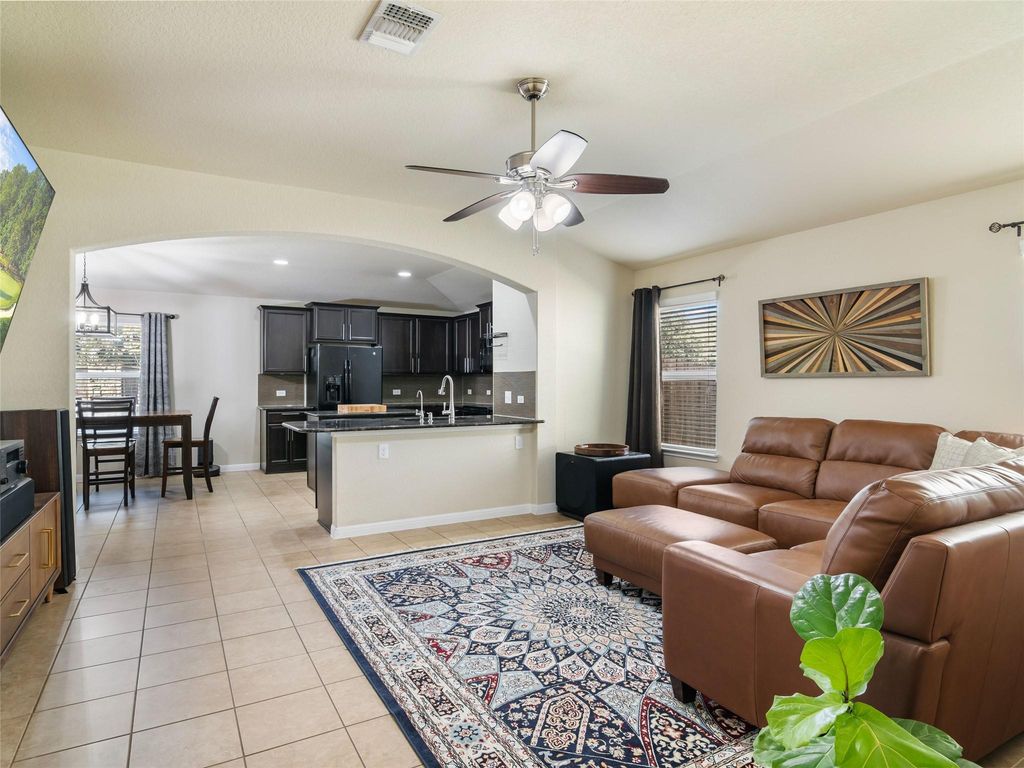 2231 Westover LOOP, New Braunfels, TX 78130