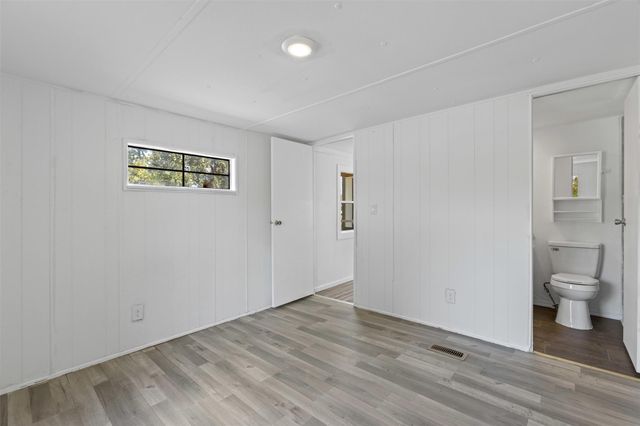 208 Yaupon Harbor, Onalaska, TX 77360