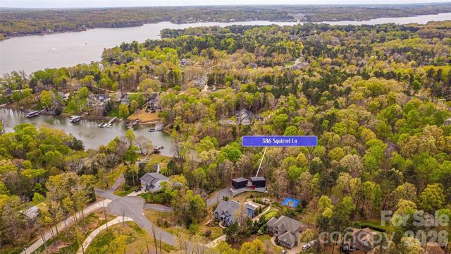 386 Squirrel Lane, Clover, SC 29710