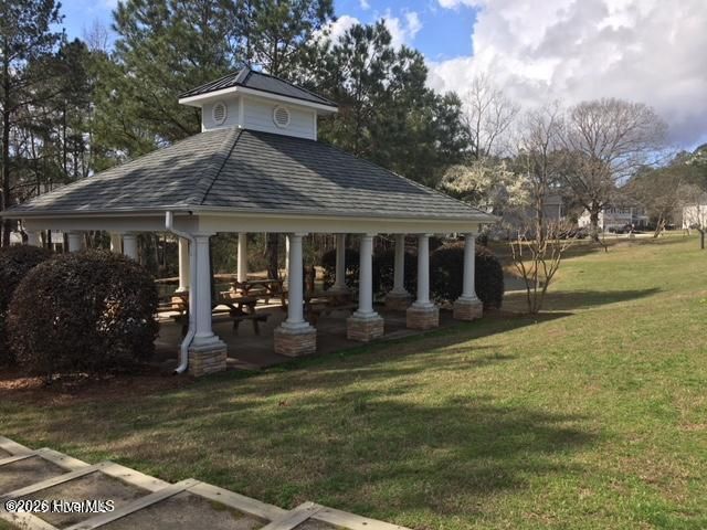 114 Lumis Court, Hampstead, NC 28443