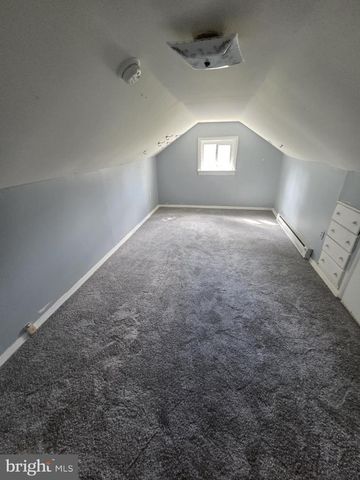 17 HILLMAN, Trenton, NJ 08638