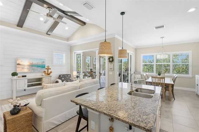 347 COMPASS POINT DRIVE 201, Bradenton, FL 34209