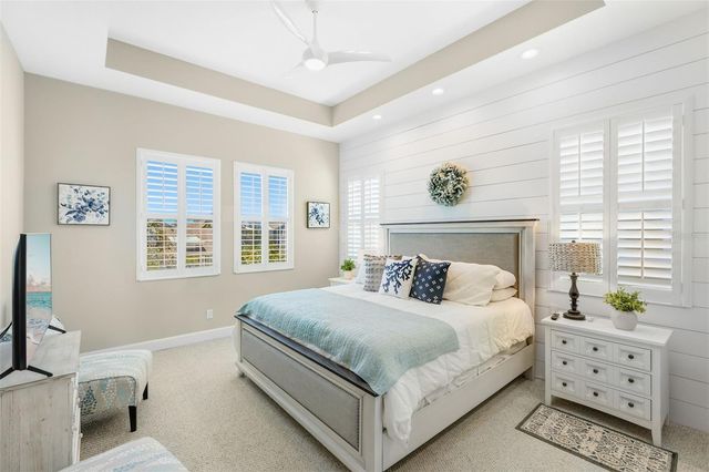347 COMPASS POINT DRIVE 201, Bradenton, FL 34209