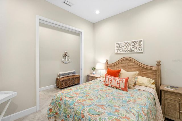 347 COMPASS POINT DRIVE 201, Bradenton, FL 34209