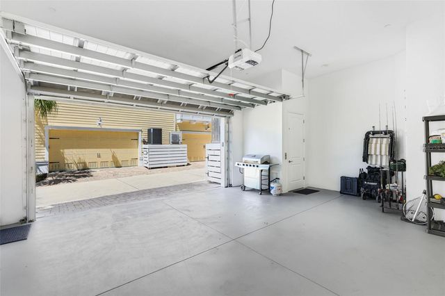347 COMPASS POINT DRIVE 201, Bradenton, FL 34209