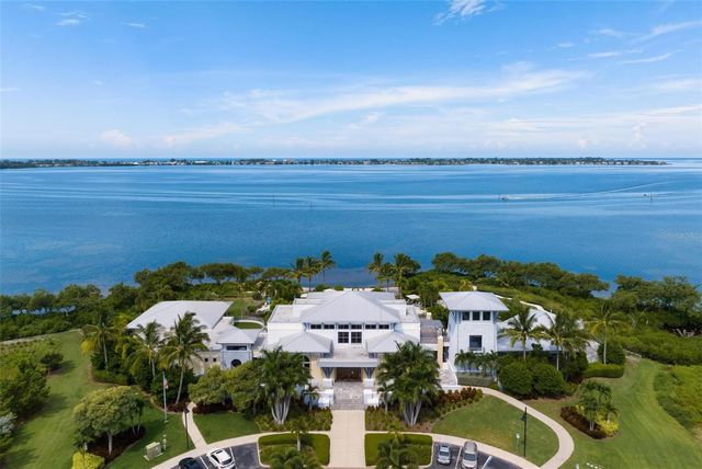347 COMPASS POINT DRIVE 201, Bradenton, FL 34209