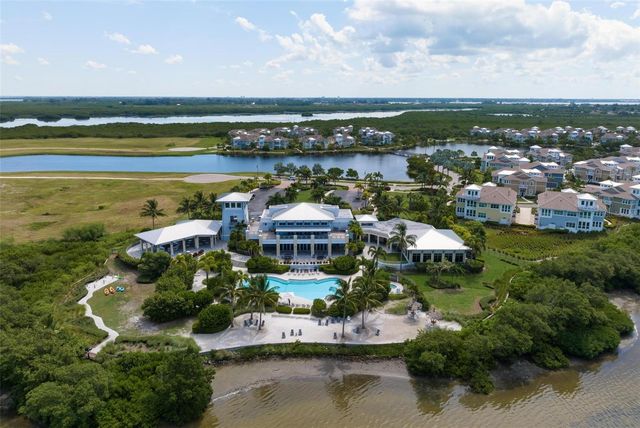 347 COMPASS POINT DRIVE 201, Bradenton, FL 34209