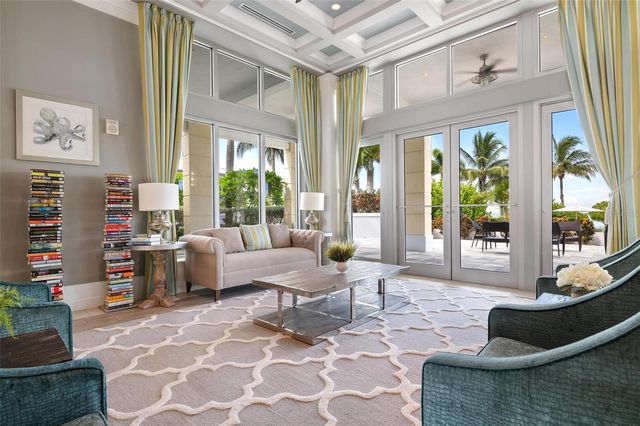 347 COMPASS POINT DRIVE 201, Bradenton, FL 34209