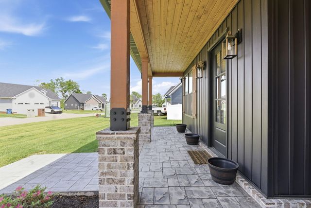 94 Clements Drive, Danville, KY 40422