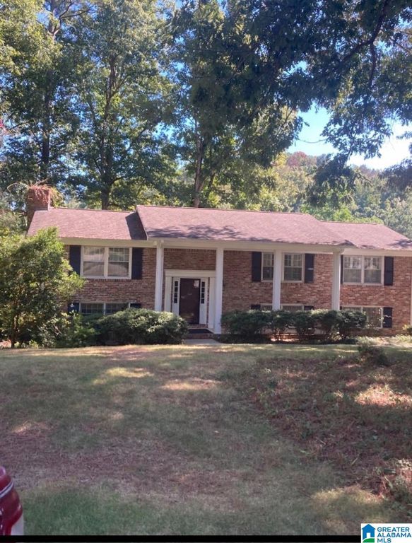 2305 DERBY DRIVE, Vestavia Hills, AL 35216