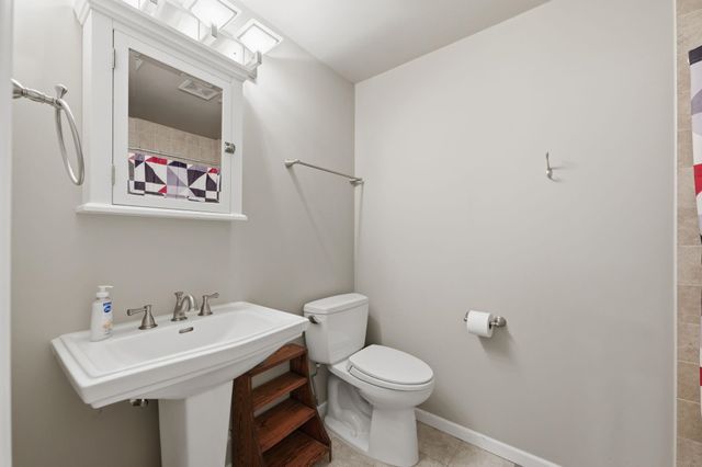 611 Austin Ln, Sedgwick, KS 67135