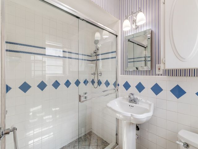 11707 Rogue Way, Dallas, TX 75218