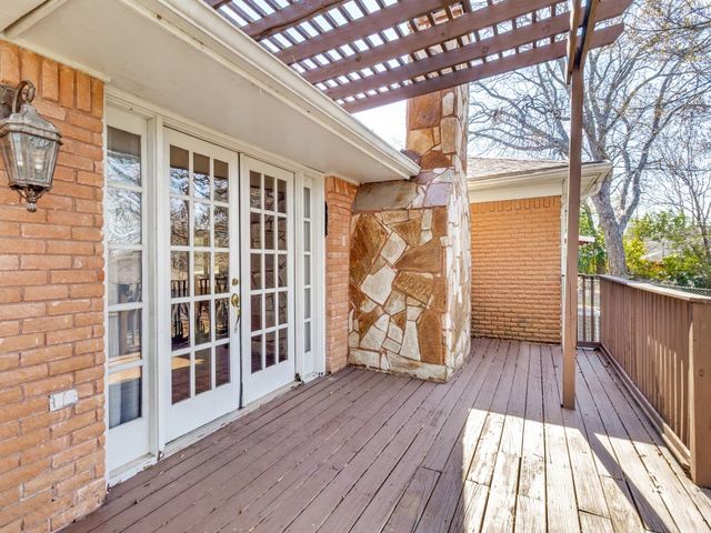 11707 Rogue Way, Dallas, TX 75218