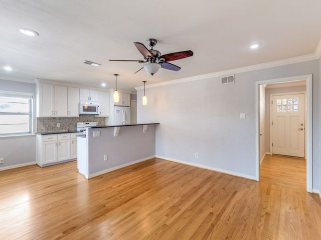 11707 Rogue Way, Dallas, TX 75218