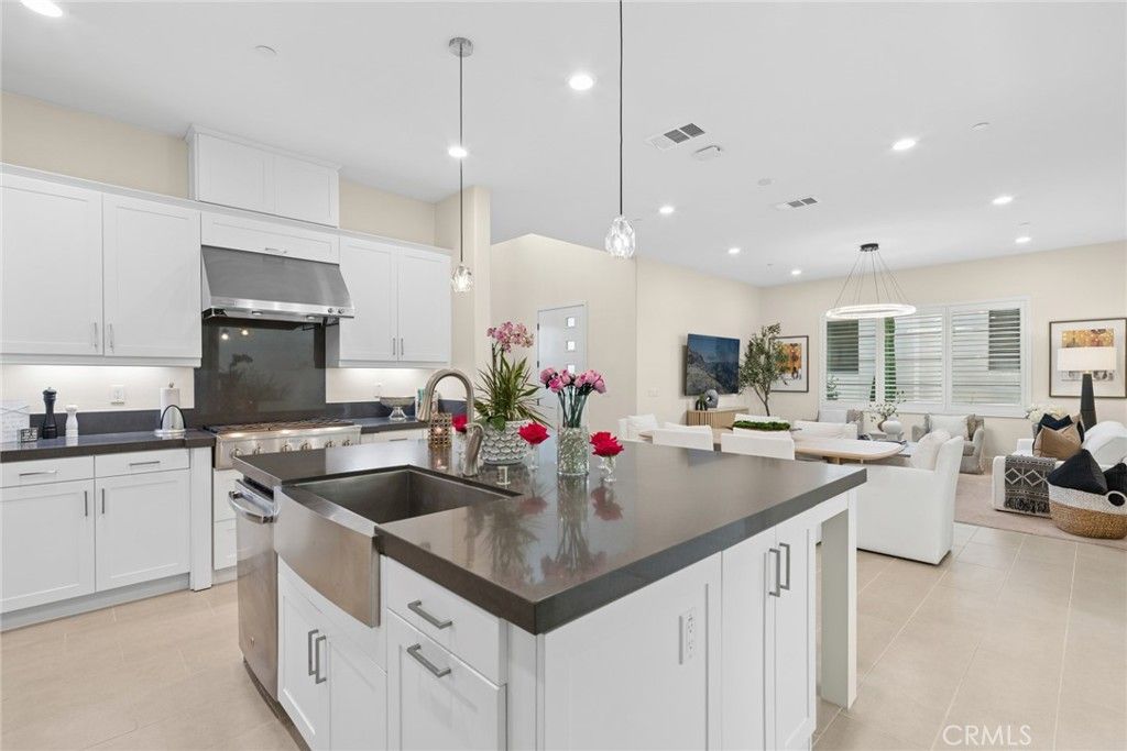 111 Stellar, Irvine, CA 92618 — photo 2