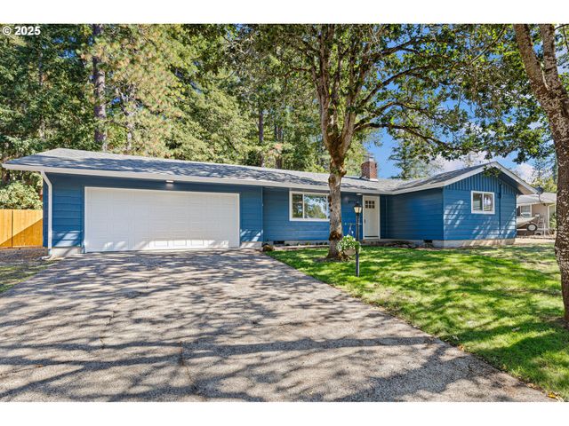 87737 OAK ISLAND Dr, Veneta, OR 97487