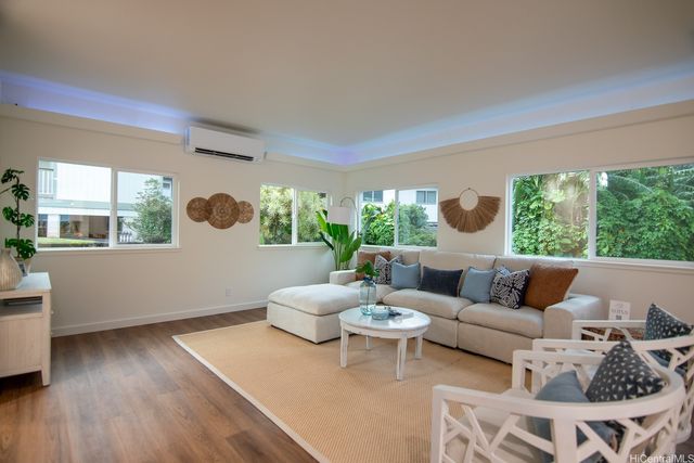 3602 Nipo Street, Honolulu, HI 96822