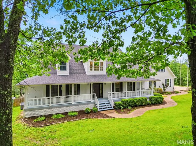 801 Honeyridge Road, Catawissa, MO 63015