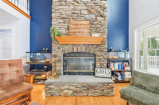 801 Honeyridge Road, Catawissa, MO 63015
