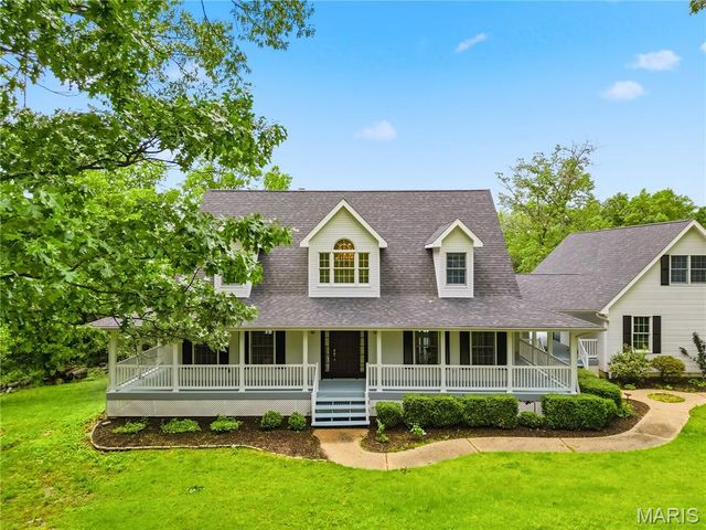 801 Honeyridge Road, Catawissa, MO 63015