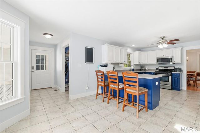 801 Honeyridge Road, Catawissa, MO 63015