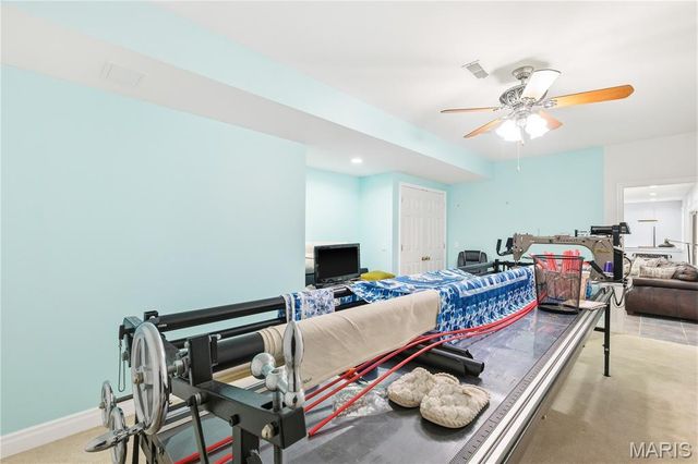 801 Honeyridge Road, Catawissa, MO 63015