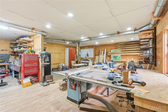 801 Honeyridge Road, Catawissa, MO 63015