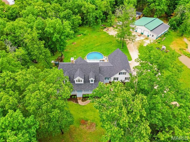 801 Honeyridge Road, Catawissa, MO 63015