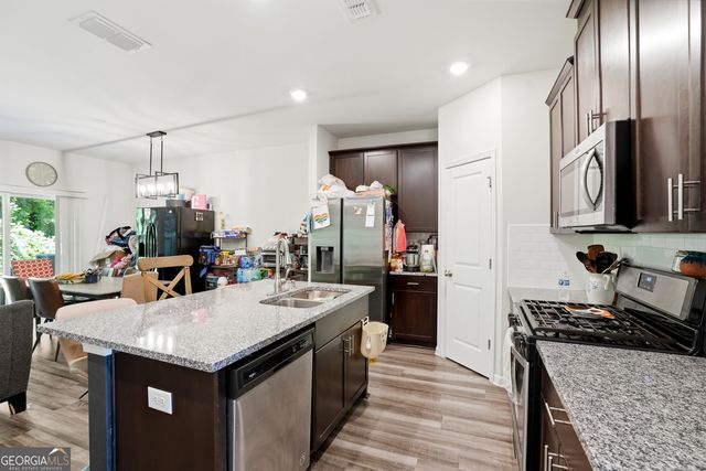 5652 Plain Field Lane, Lilburn, GA 30047