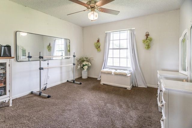 2821 Harkey Road, Pearland, TX 77584