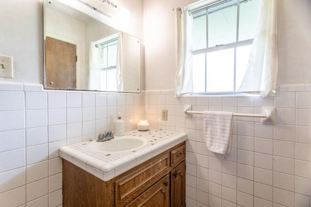 2821 Harkey Road, Pearland, TX 77584