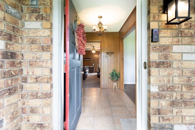 2821 Harkey Road, Pearland, TX 77584