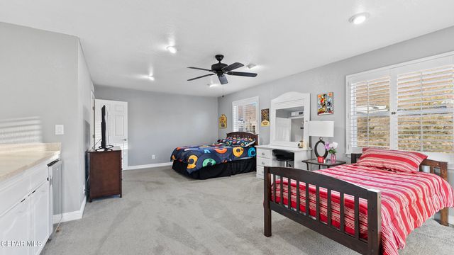 871 VIA ALEGRE Lane, El Paso, TX 79912