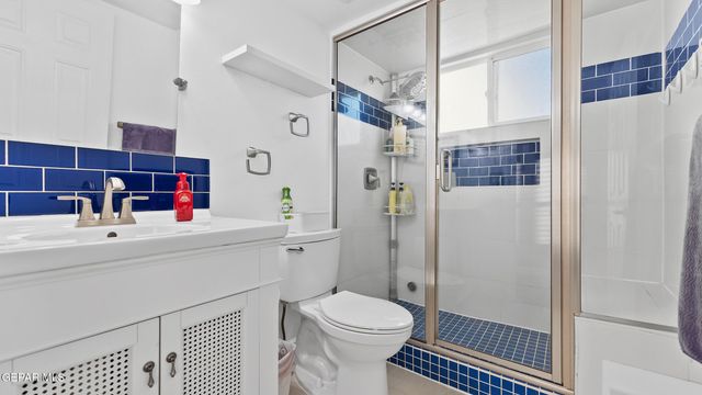 871 VIA ALEGRE Lane, El Paso, TX 79912