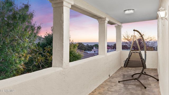 871 VIA ALEGRE Lane, El Paso, TX 79912