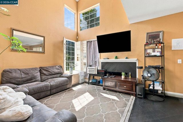 5341 Catanzaro Way, Antioch, CA 94531