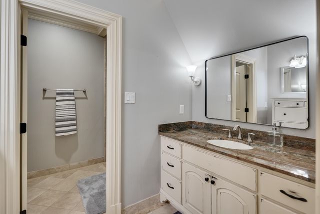 561 WILD ELM CV, Memphis, TN 38120